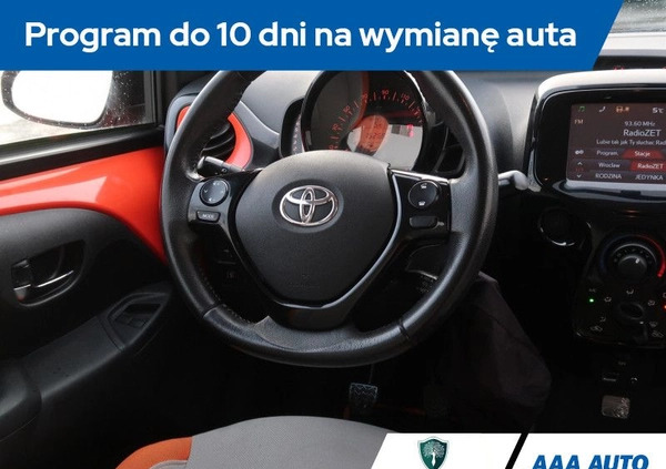 Toyota Aygo cena 33000 przebieg: 152674, rok produkcji 2015 z Kazimierz Dolny małe 254